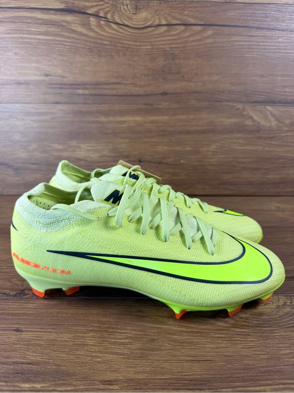 Nike Mercurial Zoom Vapor 16 Soccer Cleats Men’s Size 5 Shoes